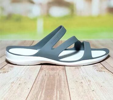кожаные сандалии: Кроксы crocs женские размер 37 новые
1500с