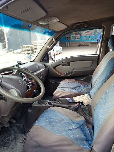 грузовой авто: Hyundai Porter II, малотоннажный бортовой грузовик. - Кабина — 9