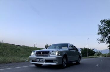 лонжерон: Toyota Crown: 2000 г., 2.5 л, Автомат, Бензин, Седан