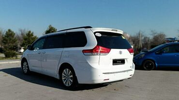 Toyota: Toyota Sienna: 2010 г., 3.5 л, Автомат, Газ