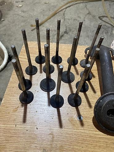 Катушки зажигания: Катушка зажигания Dodge 2002 г., Б/у, Оригинал, США — 8