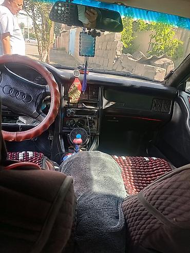 Audi: Audi 80: 1992 г., Седан — 11