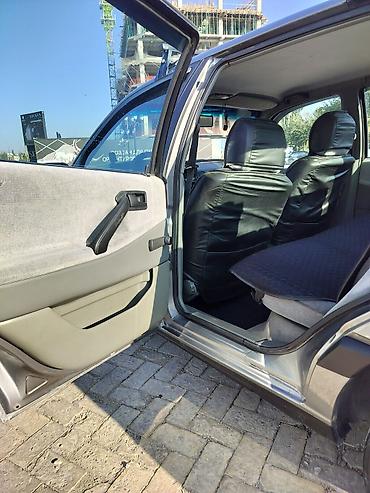 Volkswagen: Volkswagen Passat: 1991 г., 1.8 л, Механика, Бензин, Седан — 13