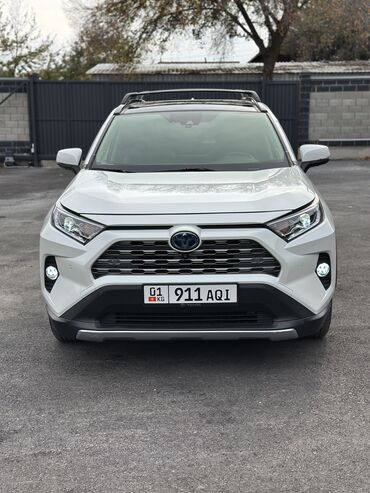 Toyota: Toyota RAV4: 2020 г., 2.5 л, Вариатор, Гибрид, Кроссовер