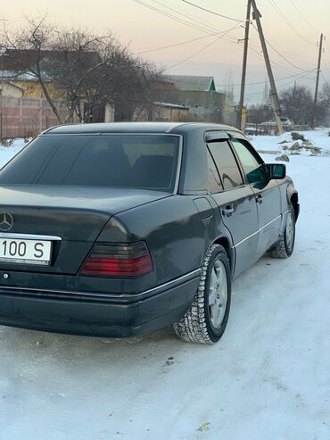 мерседес 203 кузов: Mercedes-Benz E-Class: 1993 г., 2.2 л, Механика, Бензин, Седан