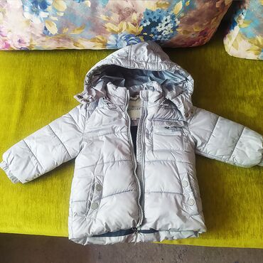 куртка мужская кожаная: Продаю зимнюю куртку на 1,2 годика. БУ