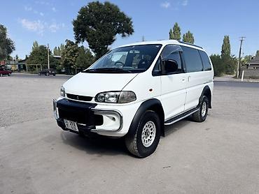 мицу биси: Mitsubishi Space Gear: 1997 г., 3 л, Автомат, Бензин, Минивэн — 1