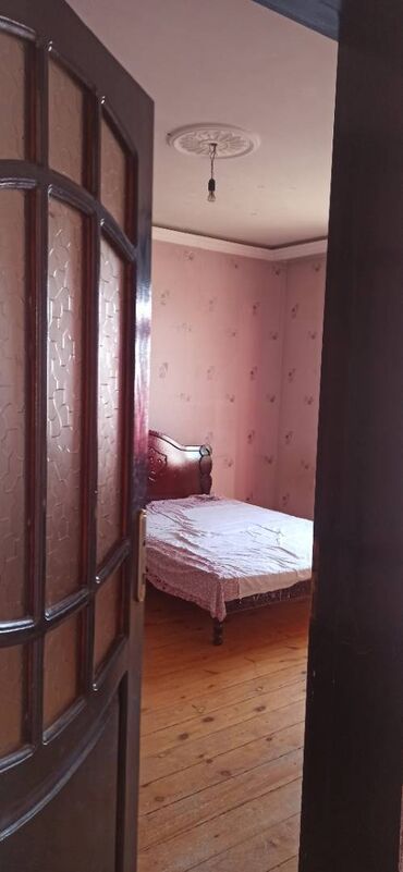 Həyət evləri və villaların satışı: Balaxanı qəs. 4 otaqlı, 100 kv. m, Kredit yoxdur, Orta təmir — 14