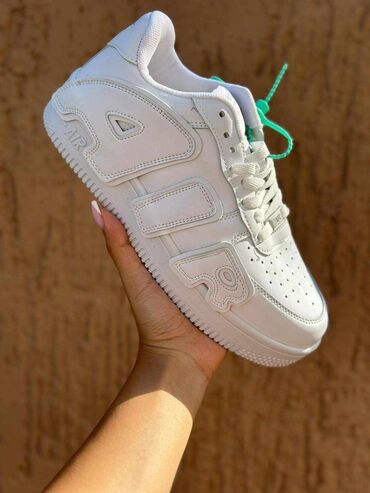 Women's Sneakers and athletic shoes: 38 — 8