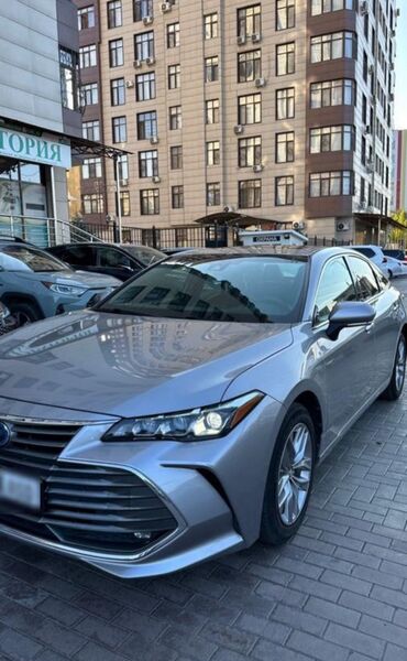 королла гибрид: Toyota Avalon: 2020 г., 2.5 л, Вариатор, Гибрид, Седан