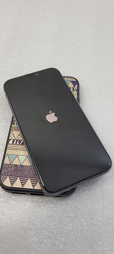 Apple iPhone: IPhone 11, Б/у, 64 ГБ, Черный, Чехол, 68 % — 2