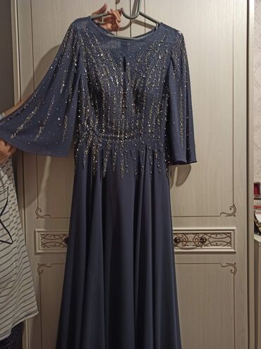 голубое вечернее платье в пол: Вечернее платье, А-силуэт, Длинная модель, Креп, С рукавами, Стразы, M (EU 38)