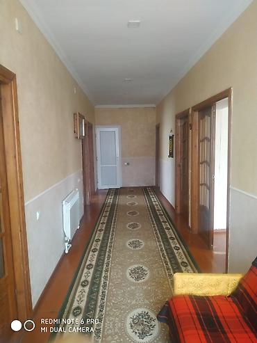 Həyət evləri və villaların satışı: 4 otaqlı, 146 kv. m — 30