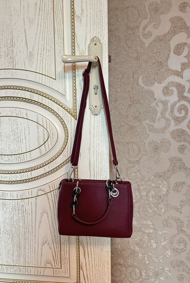 Çantalar: Çiyin çantası, Michael Kors, Yeni