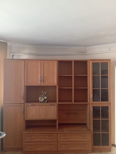 дрова харьк: Зал үчүн гарнитур, ДСП, түсү - Күрөң lalafo.kg да дрова харьк: Зал үчүн гарнитур, ДСП, түсү - Күрөң