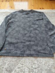 Digər üst geyimləri: Hamsı çox az geyilib S.M razmere geder hamsını bir yerde 20m verirem — 1