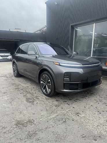 magi: Lixiang L7: 2025 г., 1.5 л, Автомат, Гибрид, Кроссовер — 2