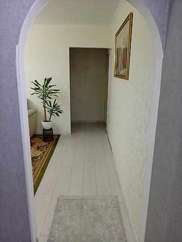 6: 3 комнаты, 64 м², 6 мкр 104 серия, 1 этаж — 1