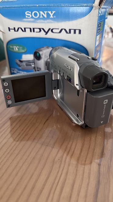 jack e4: Видеокамера Sony Handycam DCR-HC17E PAL в серебристом корпусе с — 7