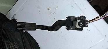 megan 2: PAPUCICA GASA 2.0 HDI ZA PEUGEOT 206 | imam sve delove za peugeo 206 — 3