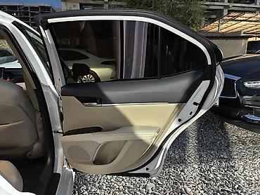 step: Toyota Camry: 2021 г., 2.5 л, Автомат, Гибрид, Седан — 9
