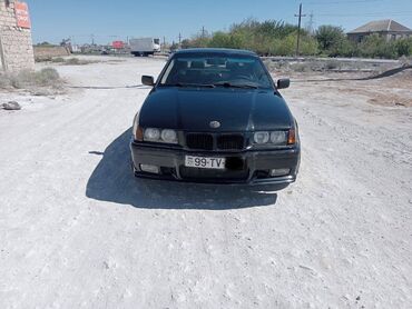 bmw maşınlar: BMW 318: 1.8 l | 1997 il Sedan