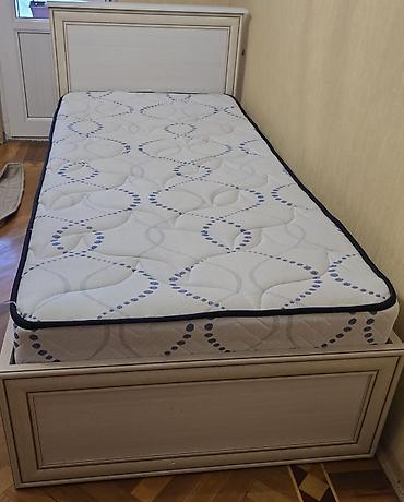 bayraq lent: Yeni, Təknəfərlik çarpayı, Bazasız, Matras ilə, Siyirməsiz, Azərbaycan — 1