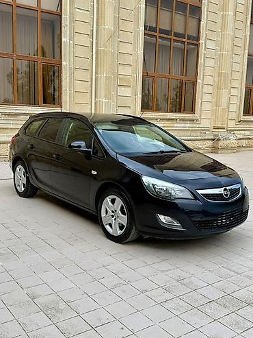 radiator islənmis: Opel Astra: 1.4 l | 2011 il 242000 km Universal — 2