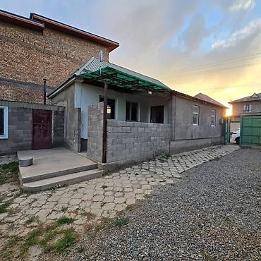 3 комнаты, 100 м², 4 соток, Бишкек, Оскон-ордо ж/м Собственник at lalafo.kg 3 комнаты, 100 м², 4 соток, Бишкек, Оскон-ордо ж/м Собственник