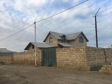 tecili ev satilir: 4 otaqlı, 6 kv. m — 2