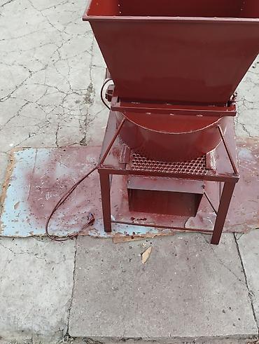 Изготовление юрт: Продаю электрическую дробилку цена 25.000 тысяч сом Электрическая — 14
