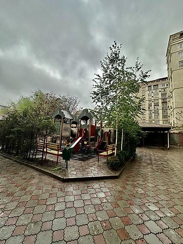 Продажа квартир: 3 комнаты, 120 м², 4 этаж — 9