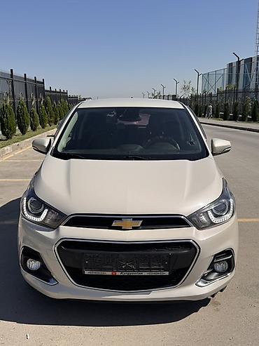 chevrolet spark 2: Chevrolet Spark: 2016 г., 1 л, Автомат, Бензин, Хэтчбэк — 4