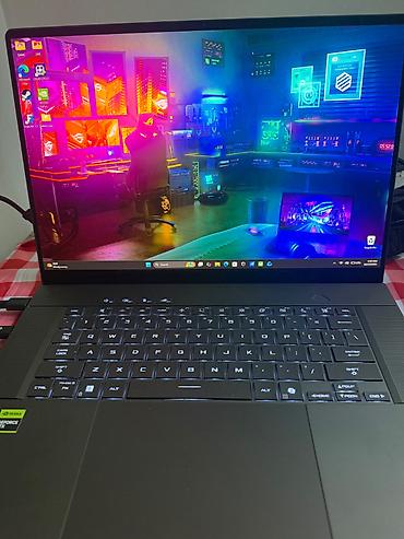 hyperx cloud alpha s: ASUS ROG Zephyrus G16 (2025) — RTX 5080 / Ultra 9 / 32 GB / 2 TB — 2