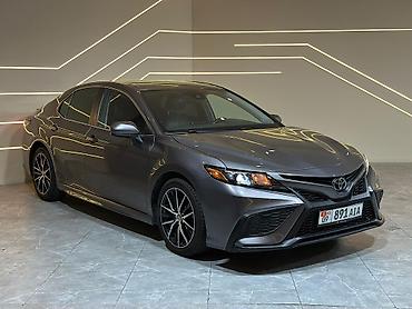 таота сюрф: Toyota Camry: 2021 г., 2.5 л, Автомат, Бензин, Седан — 1