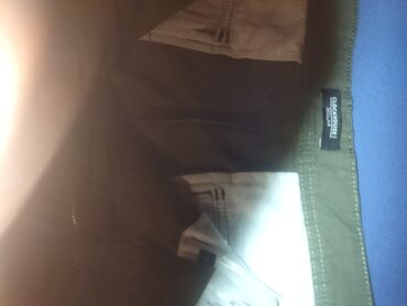 vunene carape beograd: Shorts C&A, XS (EU 34), color - Khaki