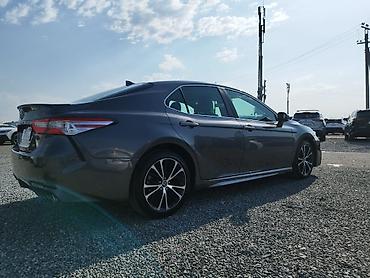 Унаа сатуу: Toyota Camry: 2019 г., 2.5 л, Автомат, Бензин, Седан — 3