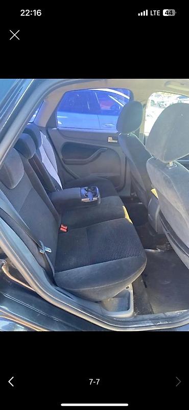 Продажа авто: Ford Focus: 2007 г., 1.6 л, Автомат, Бензин, Седан — 6