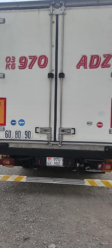 кондиционер на крышу грузовика: Volvo FH13 440, седельный тягач с рефрижераторным полуприцепом — 5