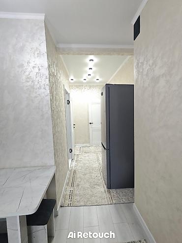 токмак: 1 комната, 38 м², 105 серия, 3 этаж, Евроремонт — 4