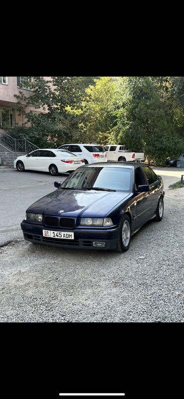 Продажа авто: BMW 3 series: 1994 г., 2 л, Механика, Бензин, Седан