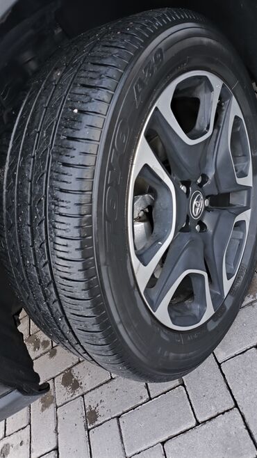 Toyota: Toyota RAV4: 2019 г., 2.5 л, Автомат, Бензин, Кроссовер at lalafo.kg — 17 Toyota: Toyota RAV4: 2019 г., 2.5 л, Автомат, Бензин, Кроссовер — 17