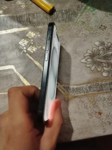 айфон 1: IPhone 15, 128 ГБ, Черный, Face ID — 4