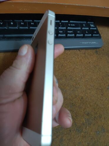 Apple iPhone: Apple iPhone iPhone 5s, 16 GB, Zlatna, Otisak prsta — 14