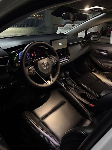 купить бобкат бу: Toyota Levin: 2023 г., 1.8 л, Вариатор, Гибрид, Седан — 5
