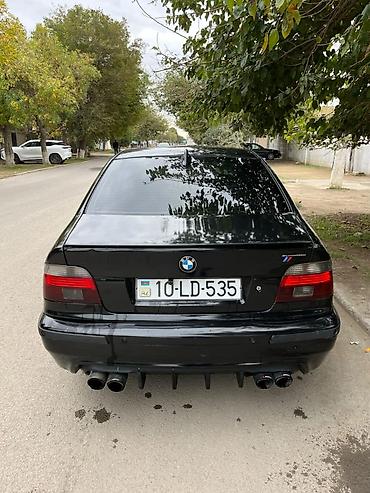 ön bufer: BMW 5 series: 3.5 l | 1998 il Sedan — 5