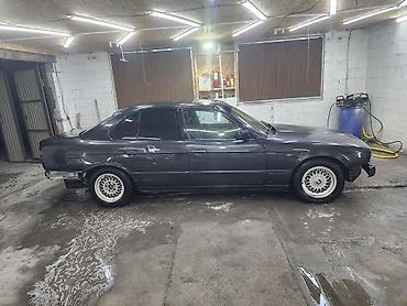 панель перешив: BMW 5 series: 1992 г., 2.8 л, Механика, Бензин, Седан — 1