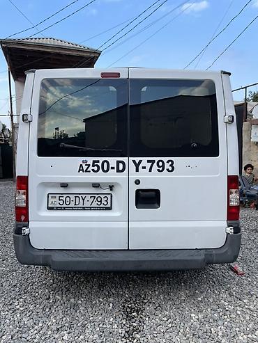 Ford: Ford Transit yük Xüsusiyyətlər: - Kuzov: qısa baza, aşağı tavanlı, 3 — 5