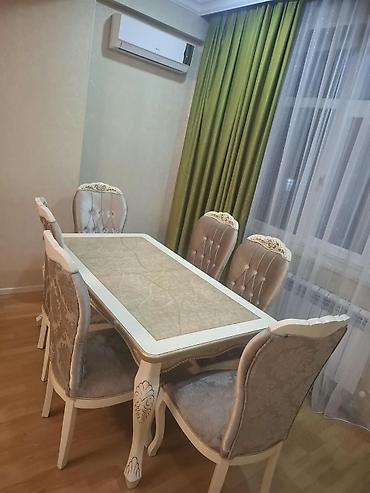 Masa dəsti – açılan model. • Dəst: 1 masa + 6 stul • Rəng: krem/şampan