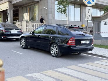 Mercedes-Benz: Mercedes-Benz C-Class: 2004 г., 2.6 л, Механика, Бензин, Универсал — 4